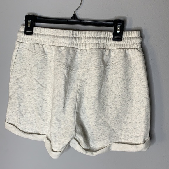 Light gray cotton terry rolled hem shorts L - Picture 5 of 6